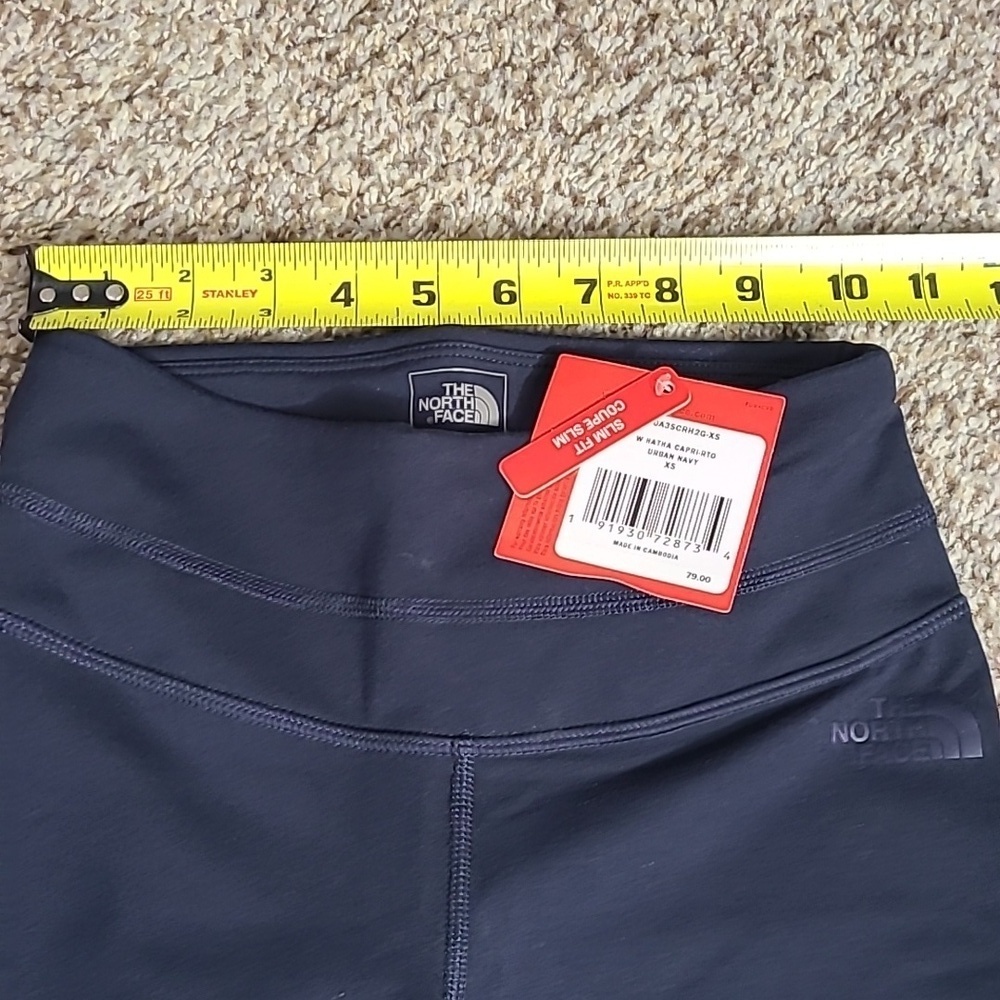 The North Face Hatha Capri Pants - Picture 4 of 5